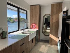 425 Ne 103rd St - Photo 1 of 1