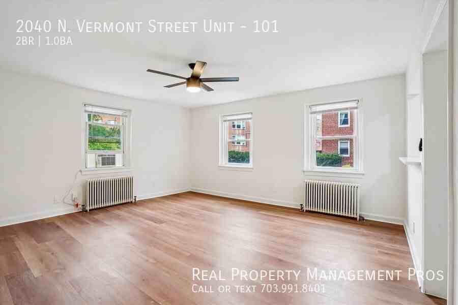 2040 North Vermont Street #101 - Photo 7 of 19