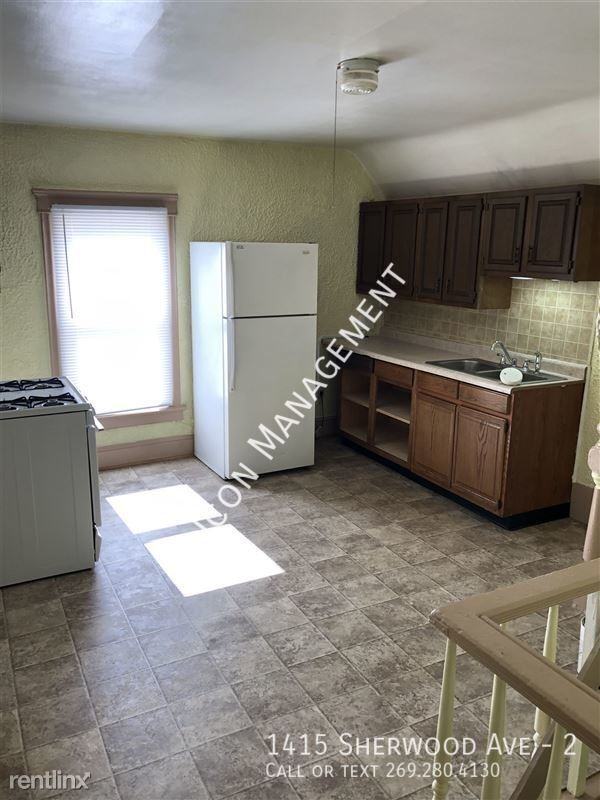1415 Sherwood Ave #2 - Photo 2 of 9