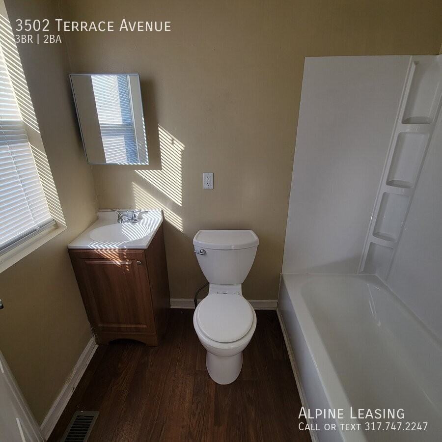 3502 Terrace Ave - Photo 3 of 8