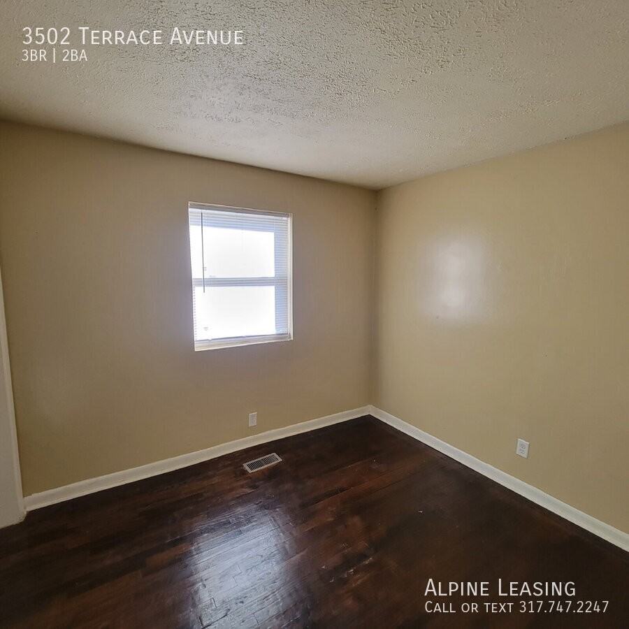 3502 Terrace Ave - Photo 5 of 8