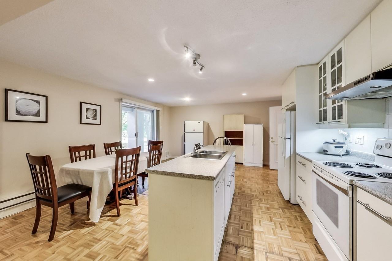 Silvergrove Rd & Bannatyne Dr - Photo 3 of 9