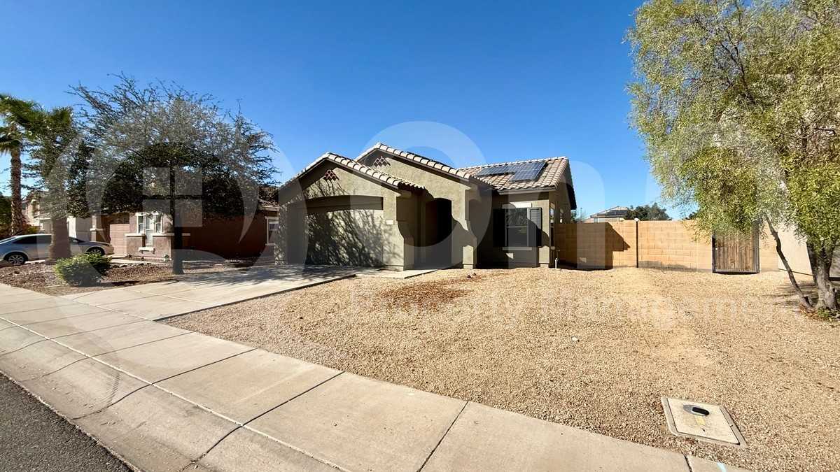 25650 W Burgess Ln - Photo 2 of 21