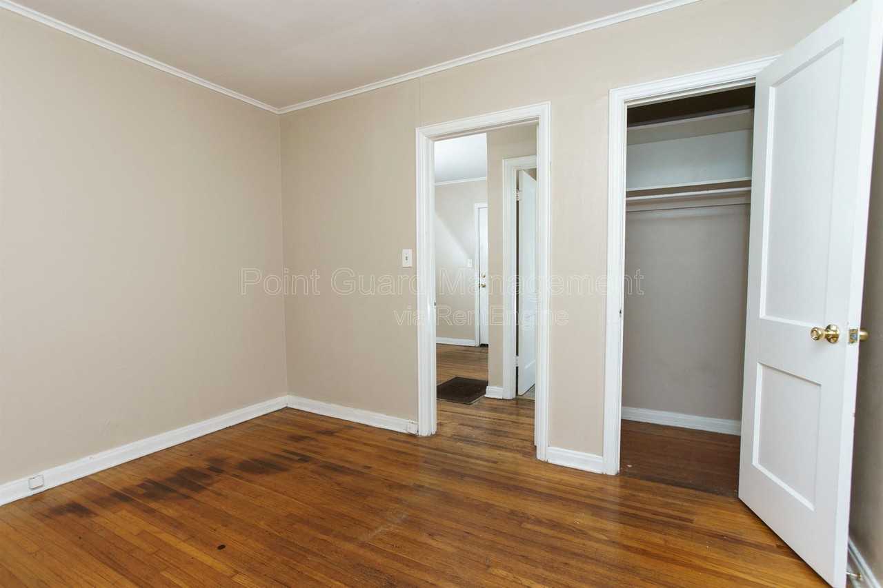 1722 N Holyoke Ave #4 - Photo 6 of 10