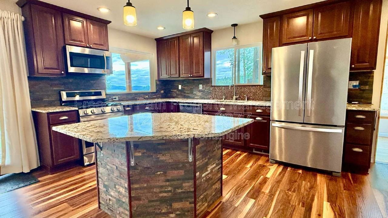 5833 E Yellowstone Trl - Photo 7 of 29