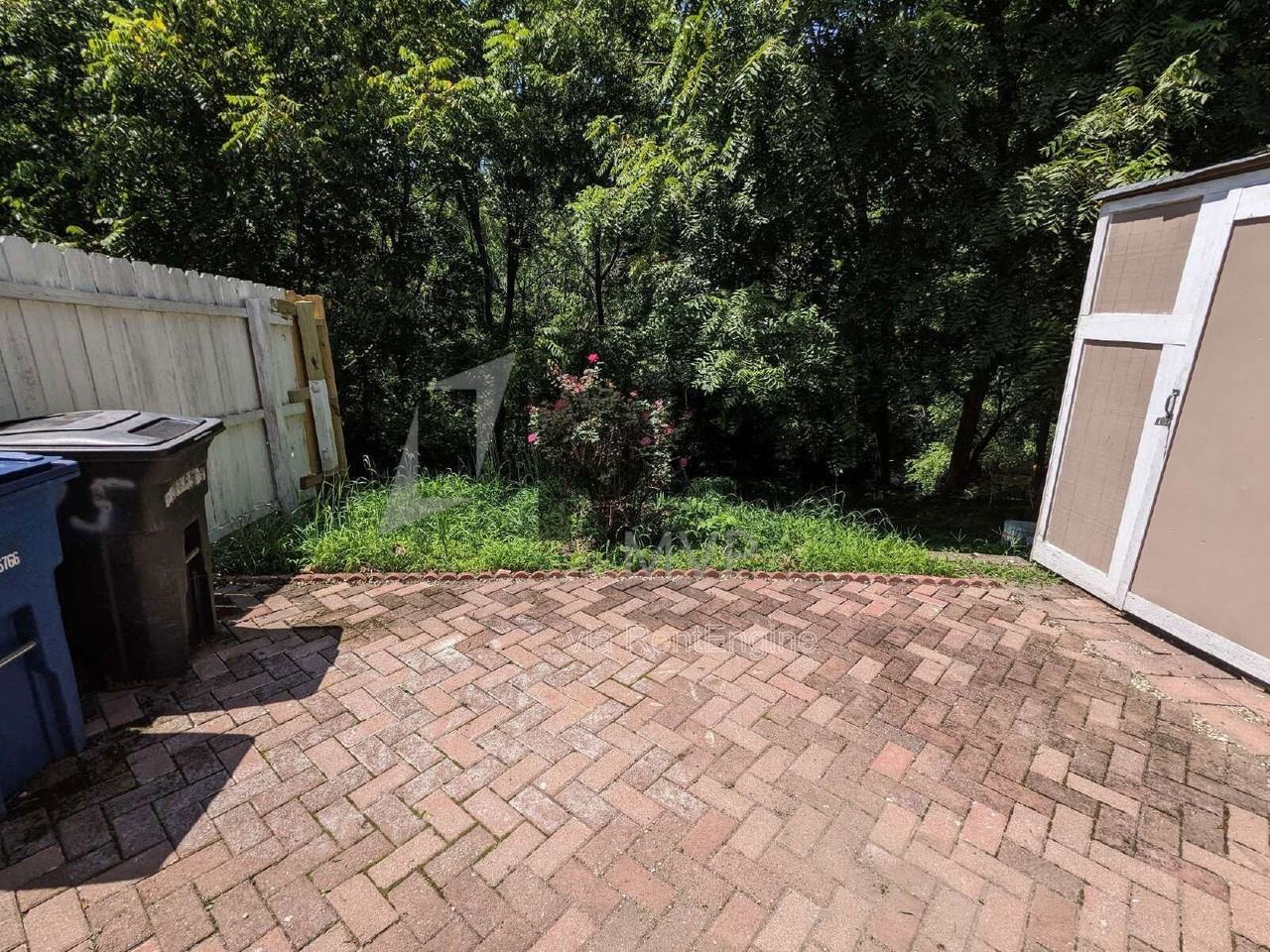 7490 Stonetrail Way - Photo 2 of 26