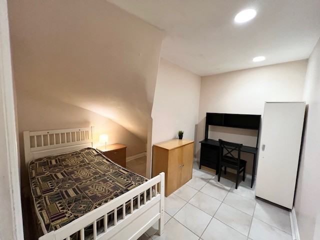 Silvergrove Rd & Bannatyne Dr - Photo 6 of 9