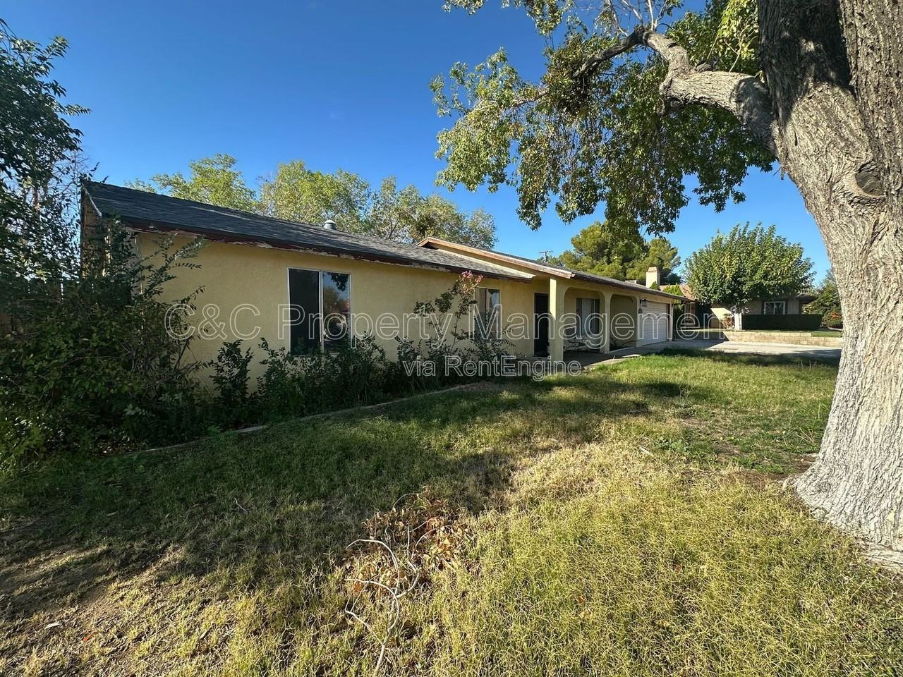 14170 Montecito Pl - Photo 3 of 18