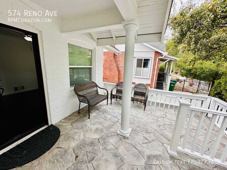 574 Reno Ave - Photo 5 of 43