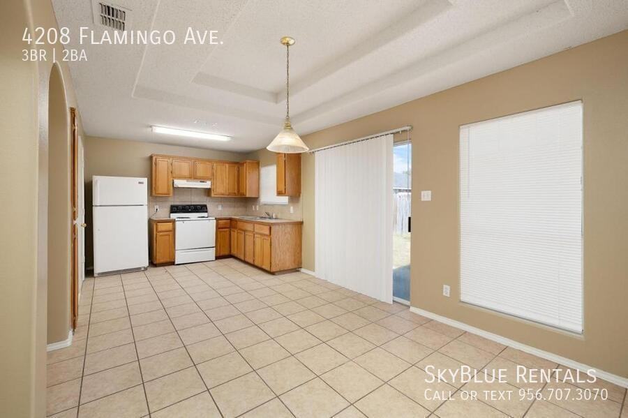 4208 Flamingo Ave - Photo 2 of 11