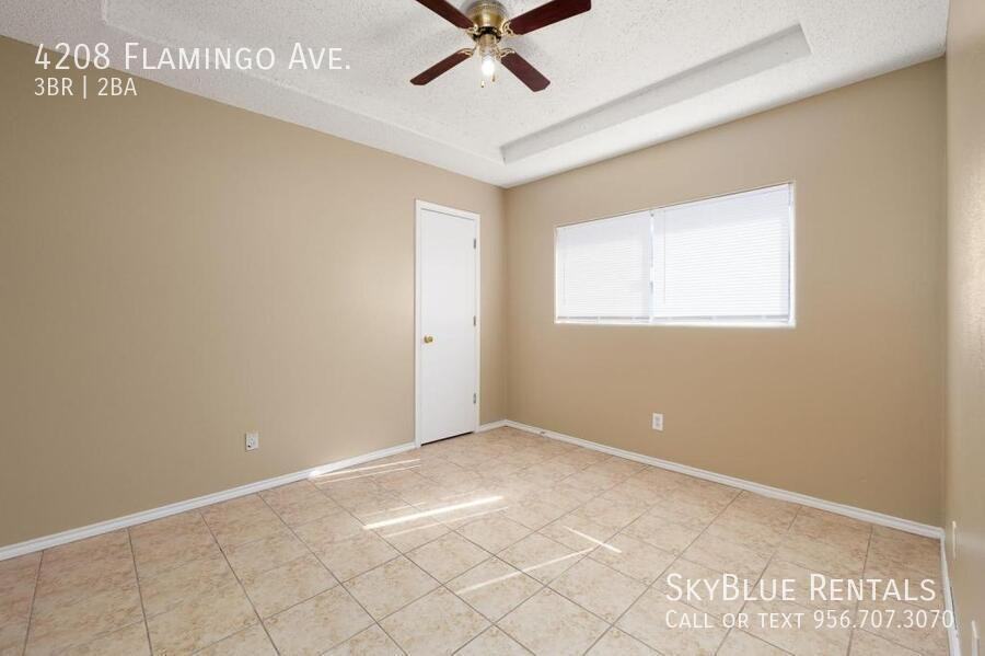 4208 Flamingo Ave - Photo 7 of 11