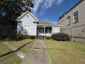 1065 College St #C - Photo 1 of 1