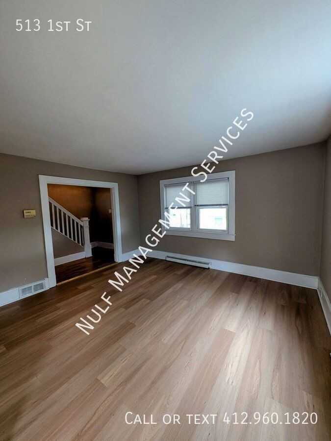 513 1st Street - Photo 3 of 8