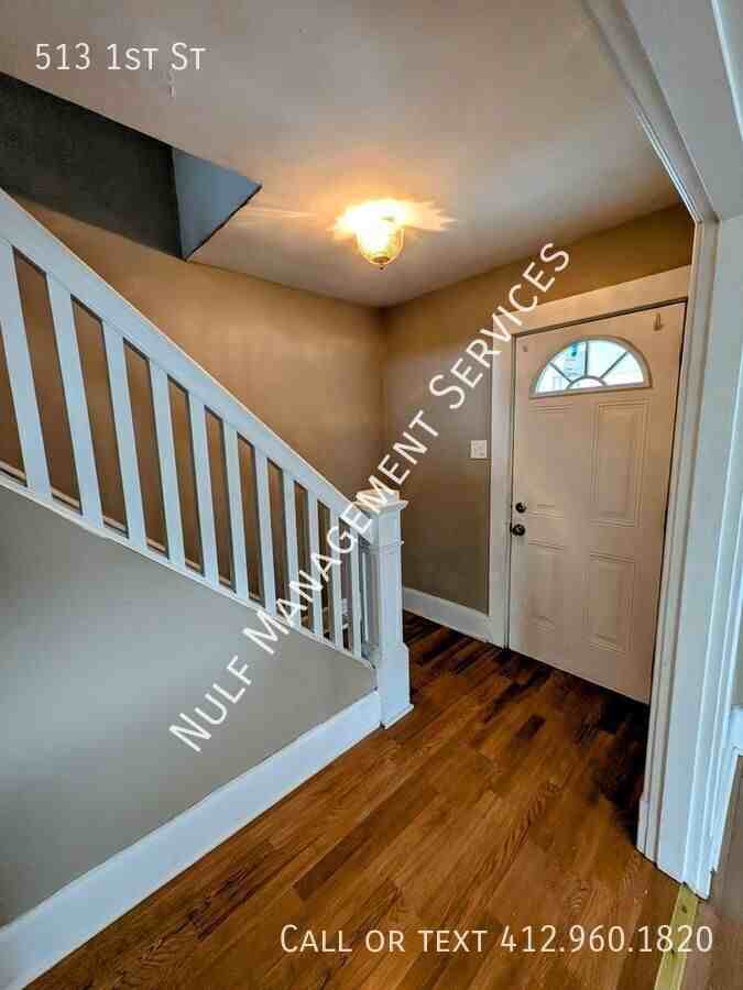 513 1st Street - Photo 6 of 8