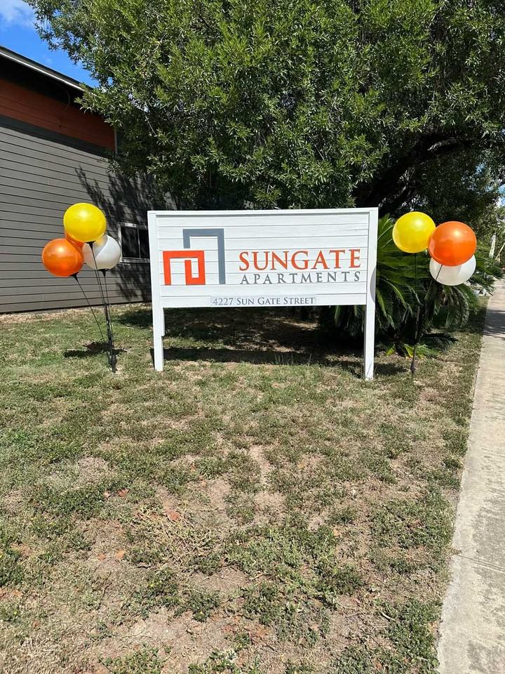 Sungate Apartments - Photo 2 of 20