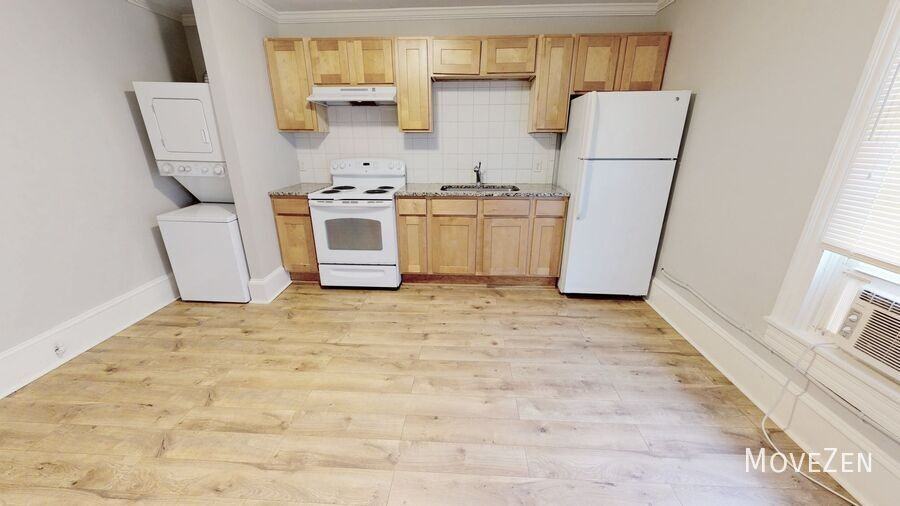 130 Spring Street Southwest #3 - Photo 4 of 22