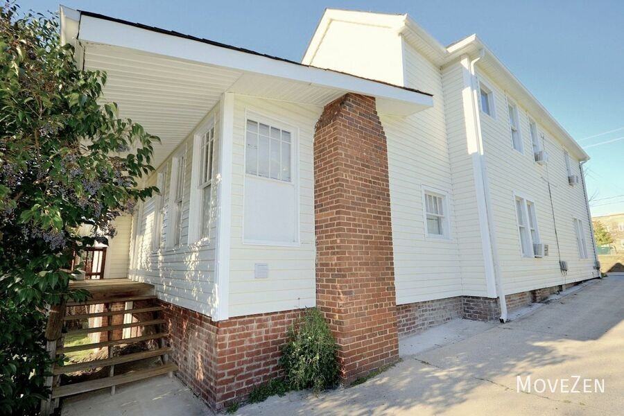 130 Spring Street Southwest #3 - Photo 7 of 22