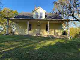 featured image of 684 Porter Rd