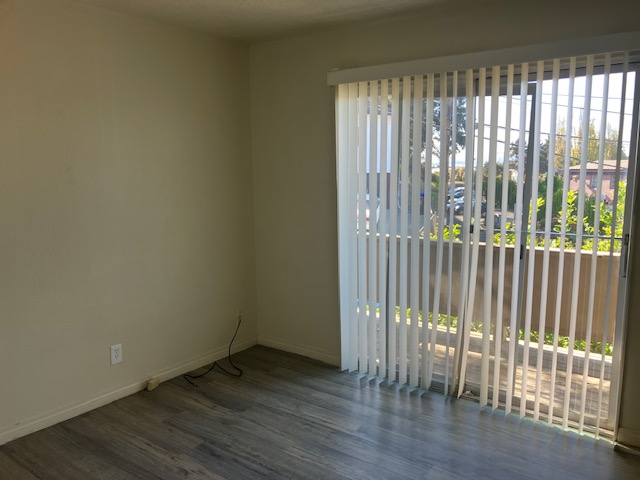 5405 Morrow Dr #1 - Photo 6 of 16