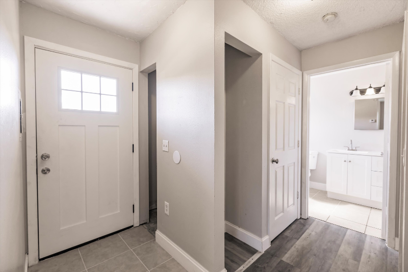 1450 E Gibson St #3 - Photo 2 of 20