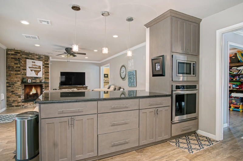 614 Bendwood Dr - Photo 5 of 15