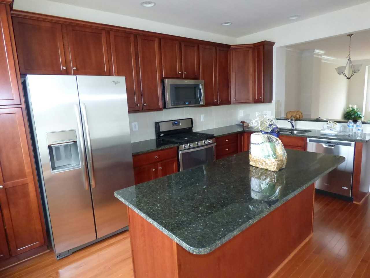 43141 Whelplehill Terrace - Photo 3 of 16