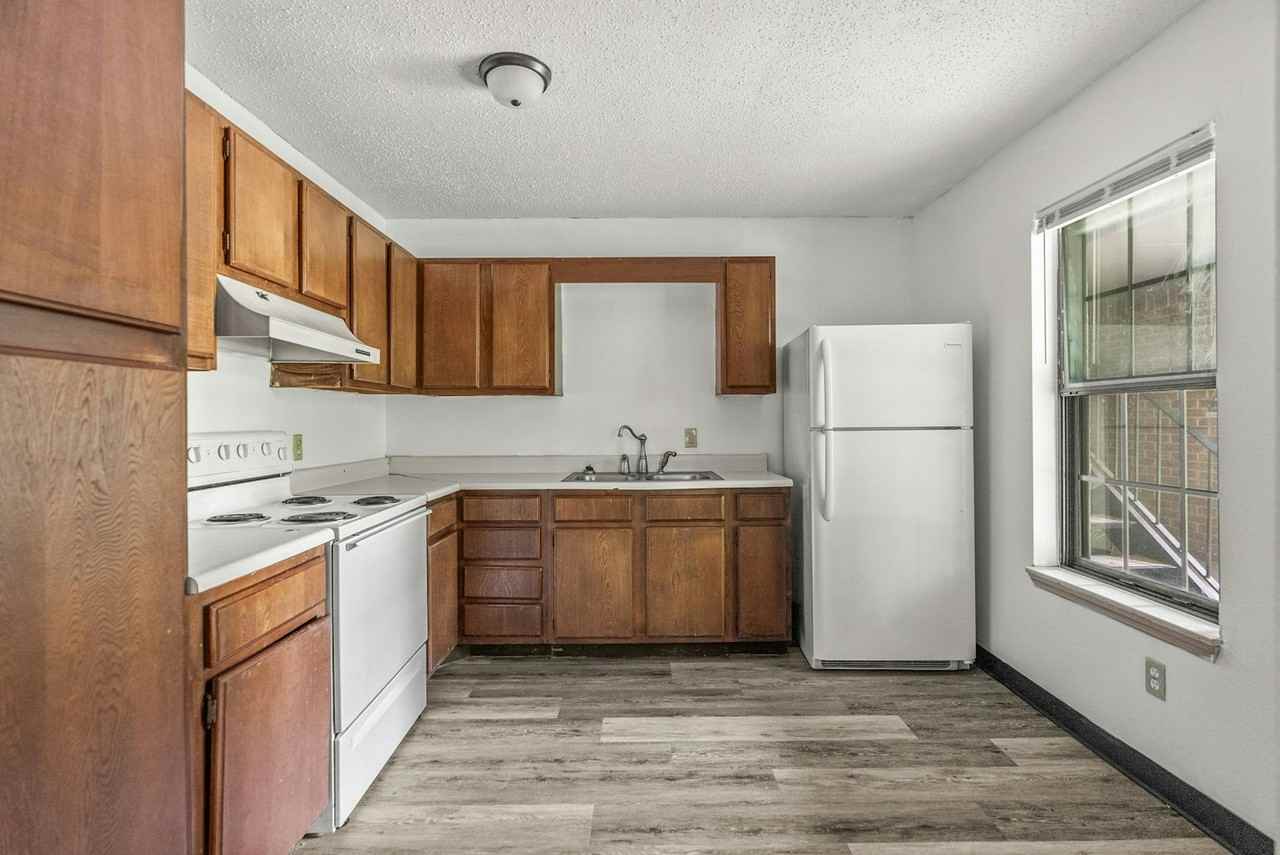 405 River Rd, Unit A3 - Photo 3 of 7