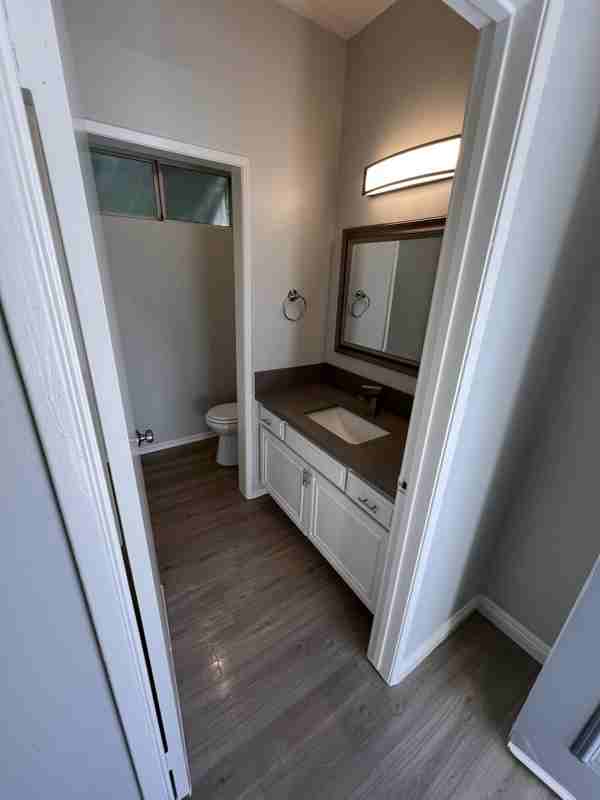 4648 Fulton Ave #105 - Photo 3 of 19