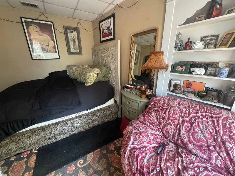 112 W Cook Ave #112 - Photo 3 of 4