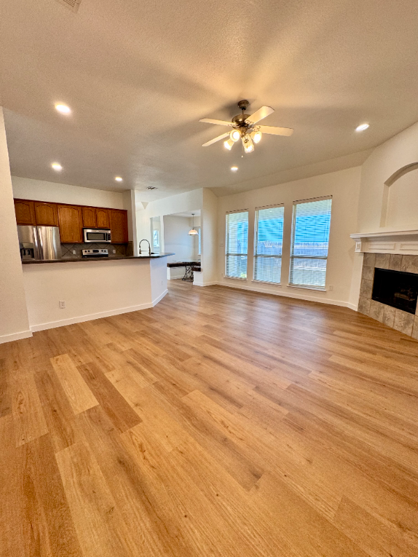 9836 Wild Ginger Dr - Photo 4 of 16