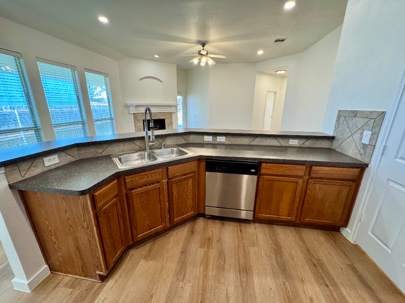 9836 Wild Ginger Dr - Photo 7 of 16