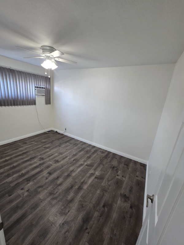 6064 Whitsett Ave #203 - Photo 4 of 16