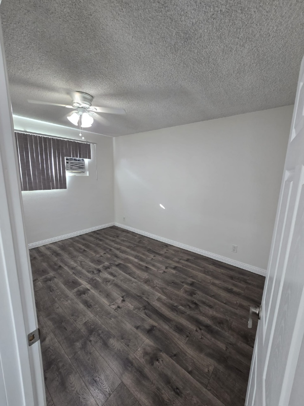 6064 Whitsett Ave #203 - Photo 6 of 16