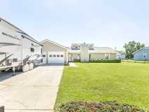 105 Vinewood Ct - Photo 1 of 1