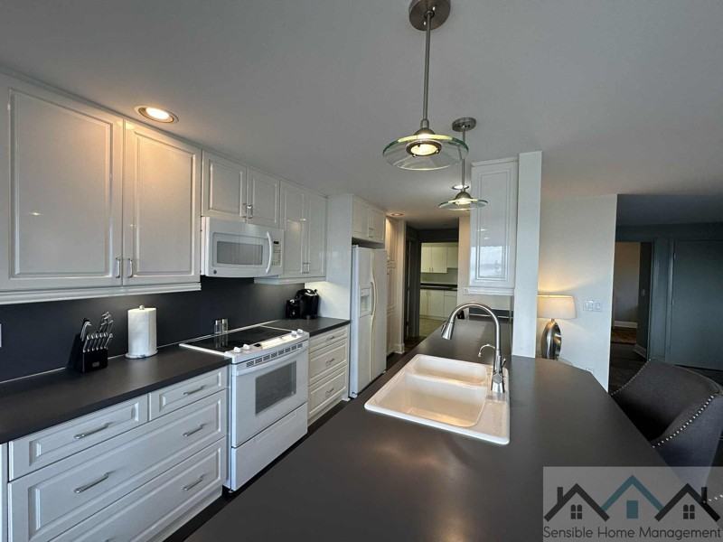 3611 N Union Ave #B - Photo 6 of 19