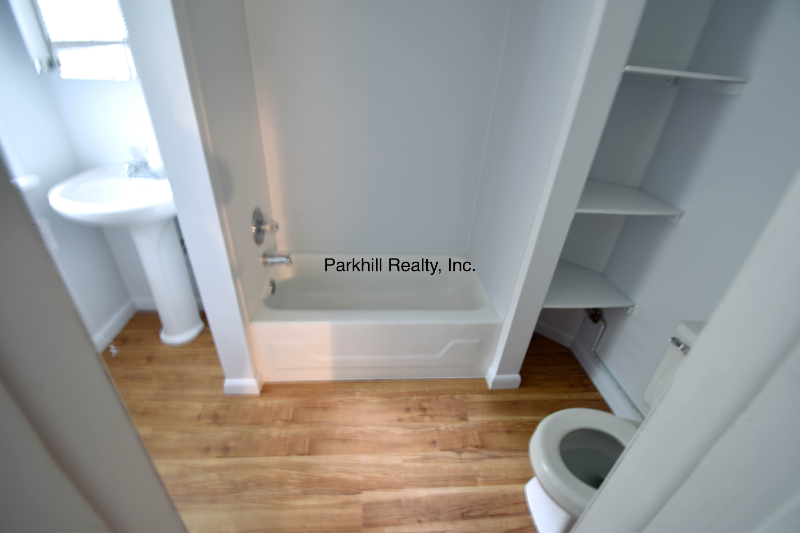 308 Wood St - Photo 7 of 10