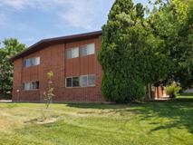 Grant 8-Plex - Photo 1 of 1