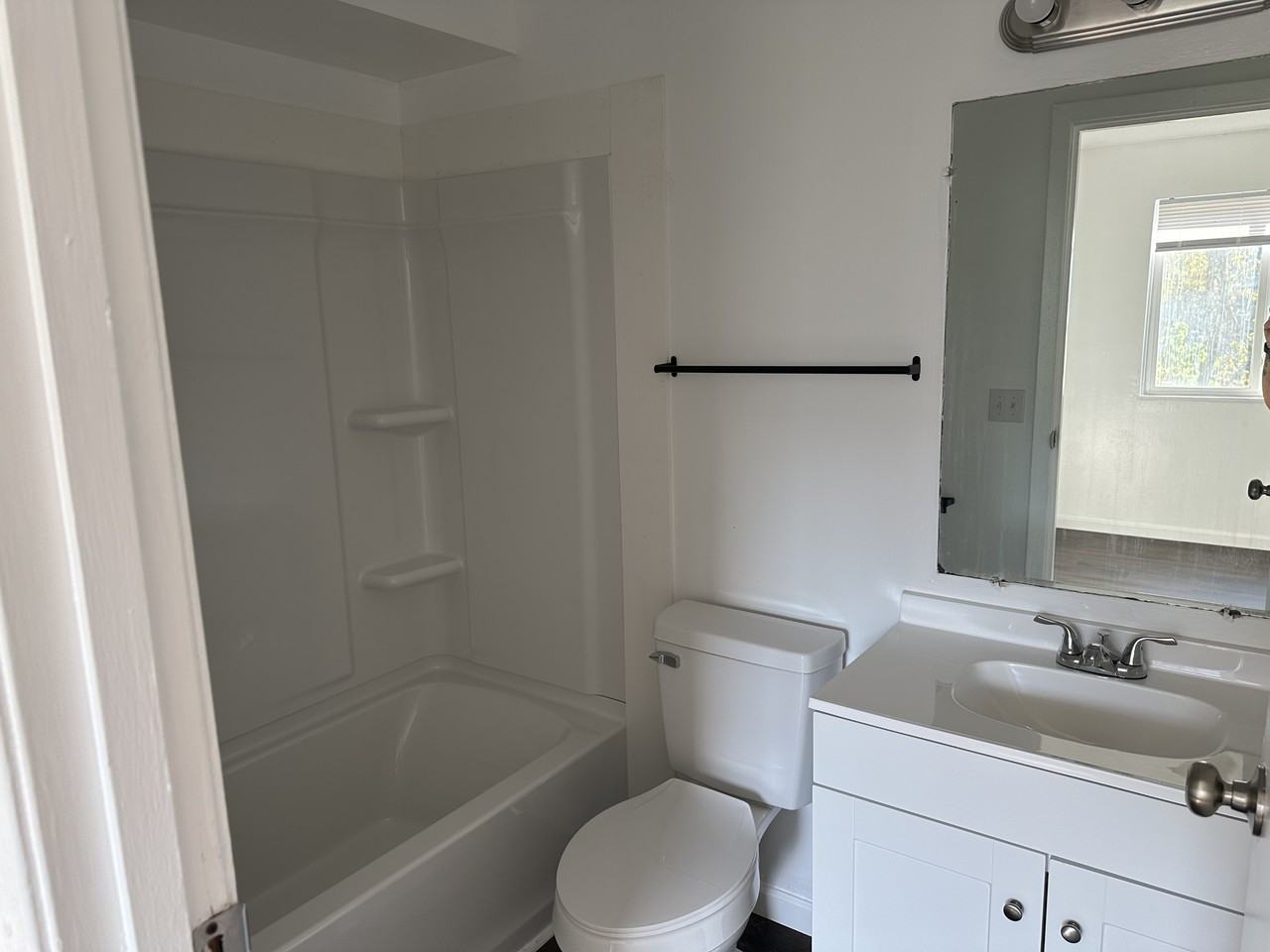 184 East Market Street - Photo 2 of 22