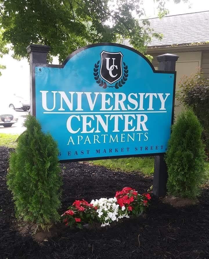 184 East Market Street - Photo 2 of 35