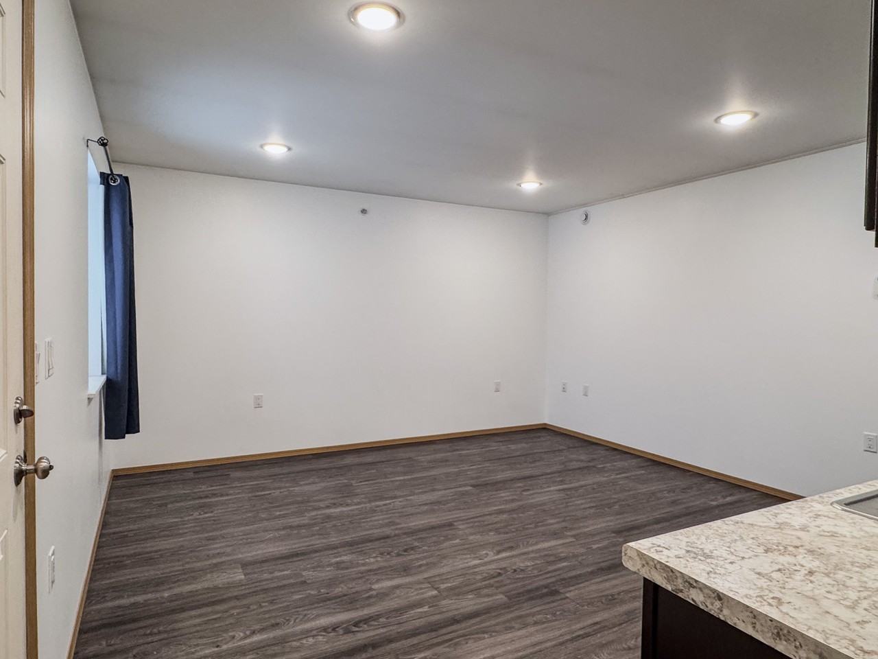 551 Snowman Lane - Photo 5 of 10