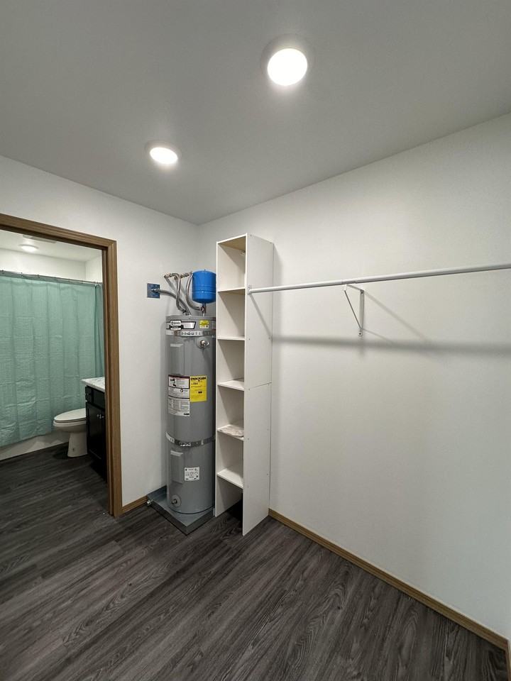 2739 Stone Point Court - Photo 3 of 36