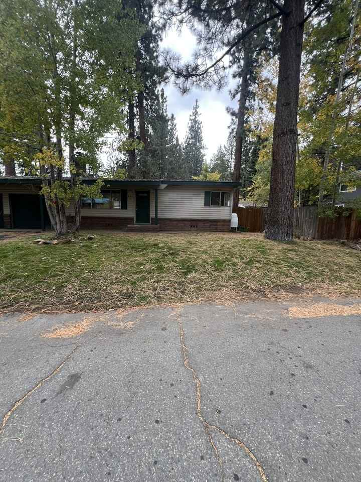 680 Tahoe Island Drive - Photo 2 of 23