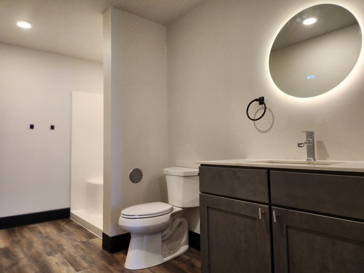 200 W College Ave - Photo 5 of 43