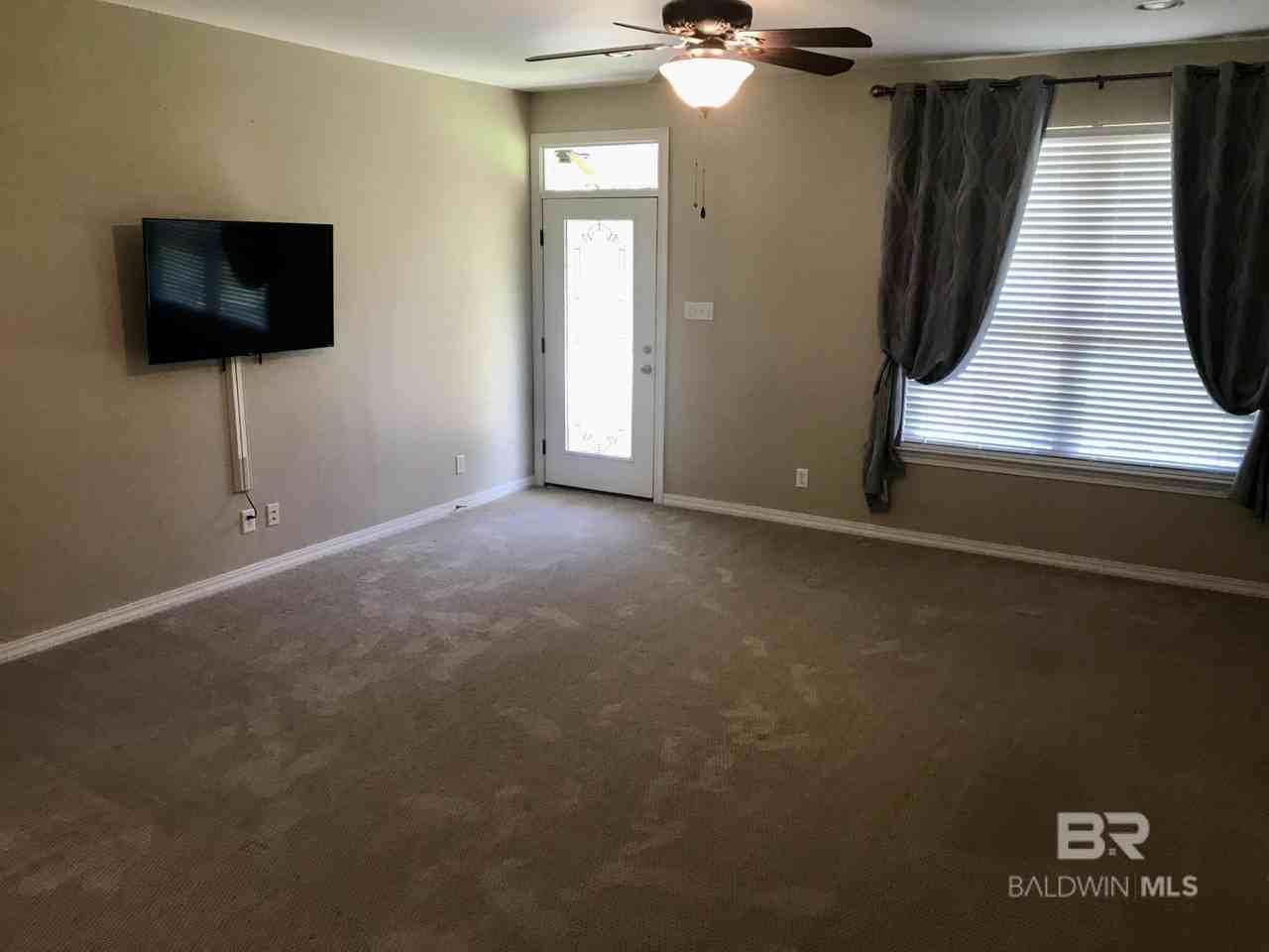 10733 Aspinwall Rd - Photo 5 of 25