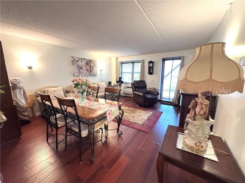 7914 Rockaway Beach Blvd #3L - Photo 2 of 14