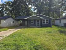 406 Southeast 1st Street - Photo 1 of 1