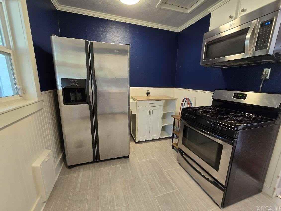 501 Booker St - Photo 3 of 8