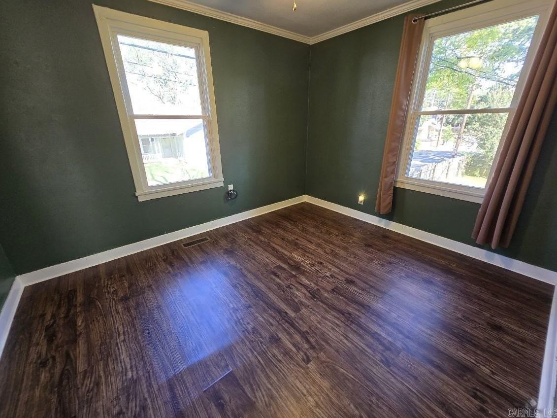 501 Booker St - Photo 5 of 8