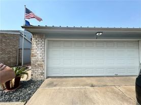 840 Cliff Dr - Photo 1 of 1