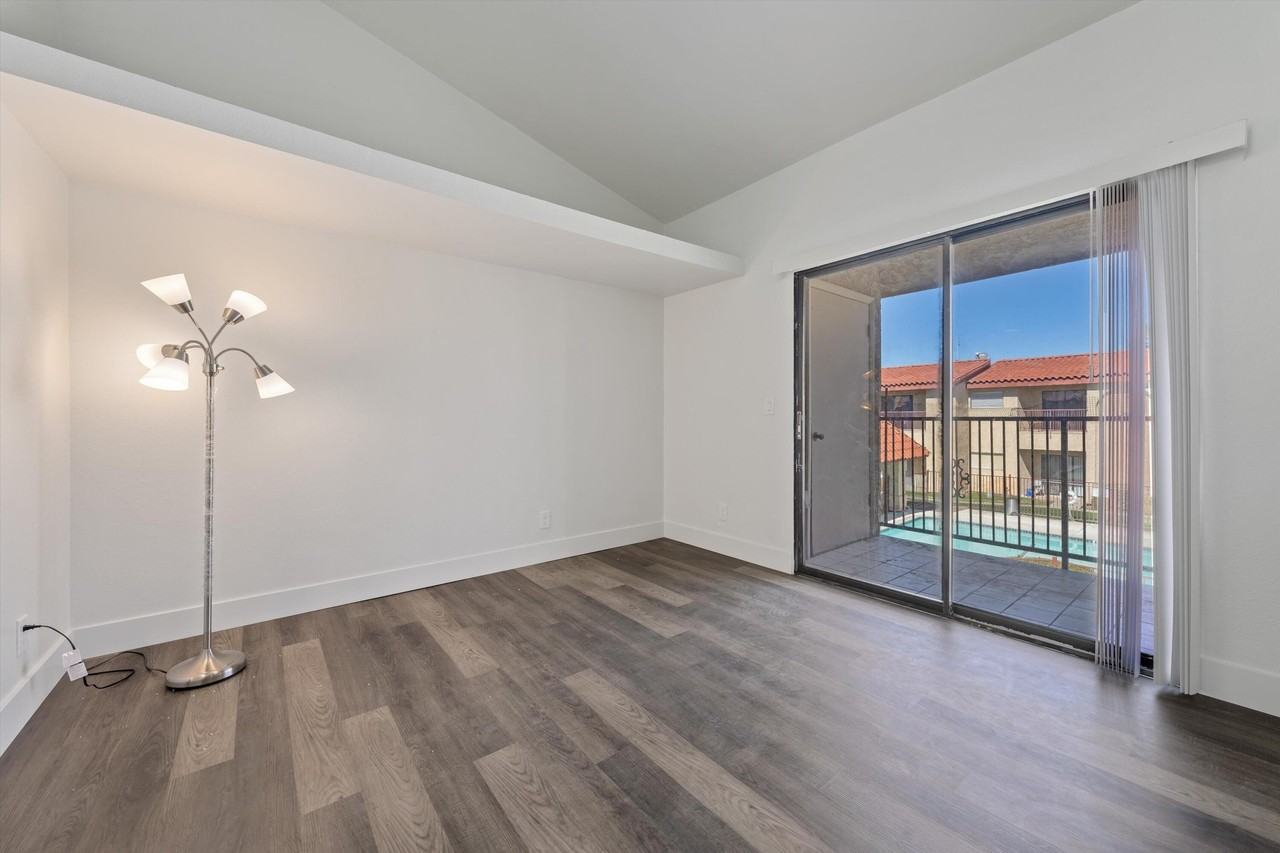 81840 Avenida Del Mar #C217 - Photo 5 of 17